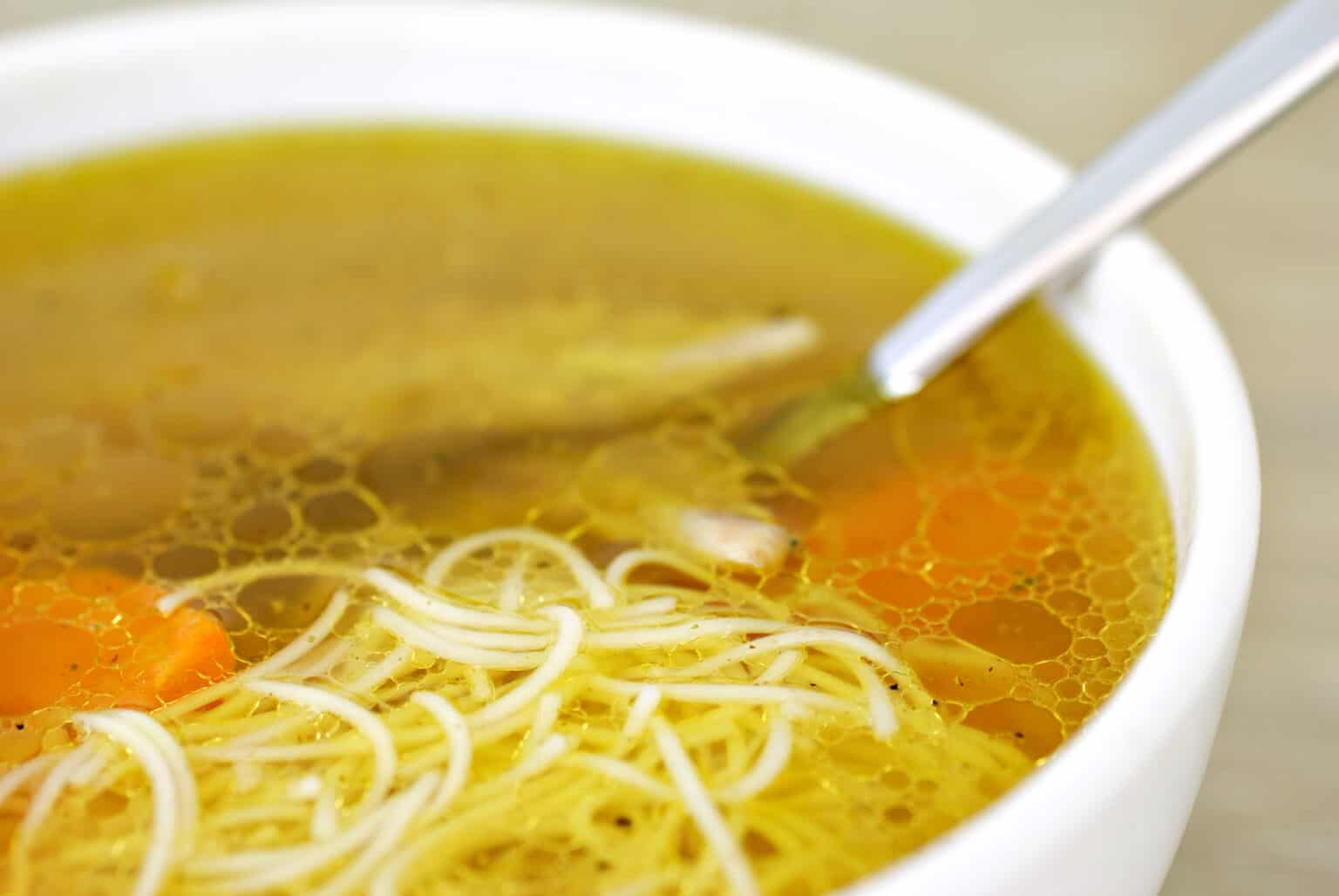 Hühnersuppe einfrieren - Die Methoden im Überblick